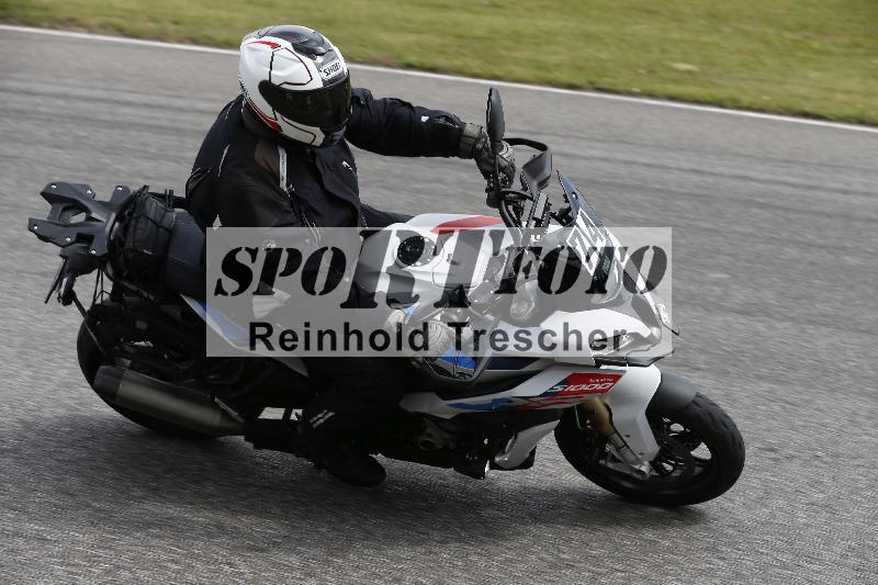 Archiv-2025/22 06.06.2025 DISCOVER the BIKE ADR/Bike 1 gruen/74